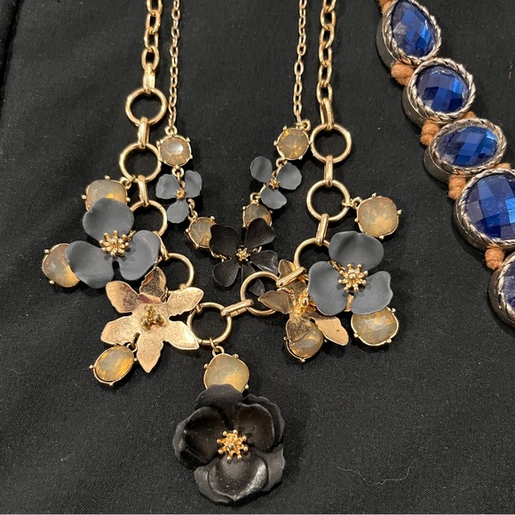 🔔LAST CHANCE,2/$10‼️🔔 2 necklace bundle 💙💙 - Picture 7 of 7